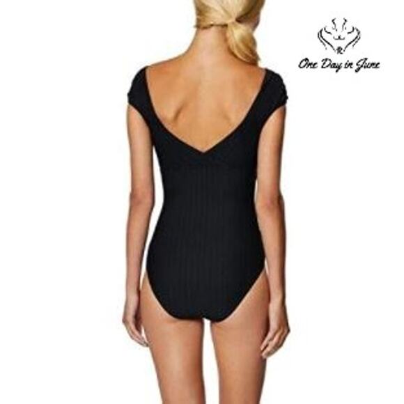 Tahari Wrap Front One Piece Swimsuit Size S - Picture 2 of 4